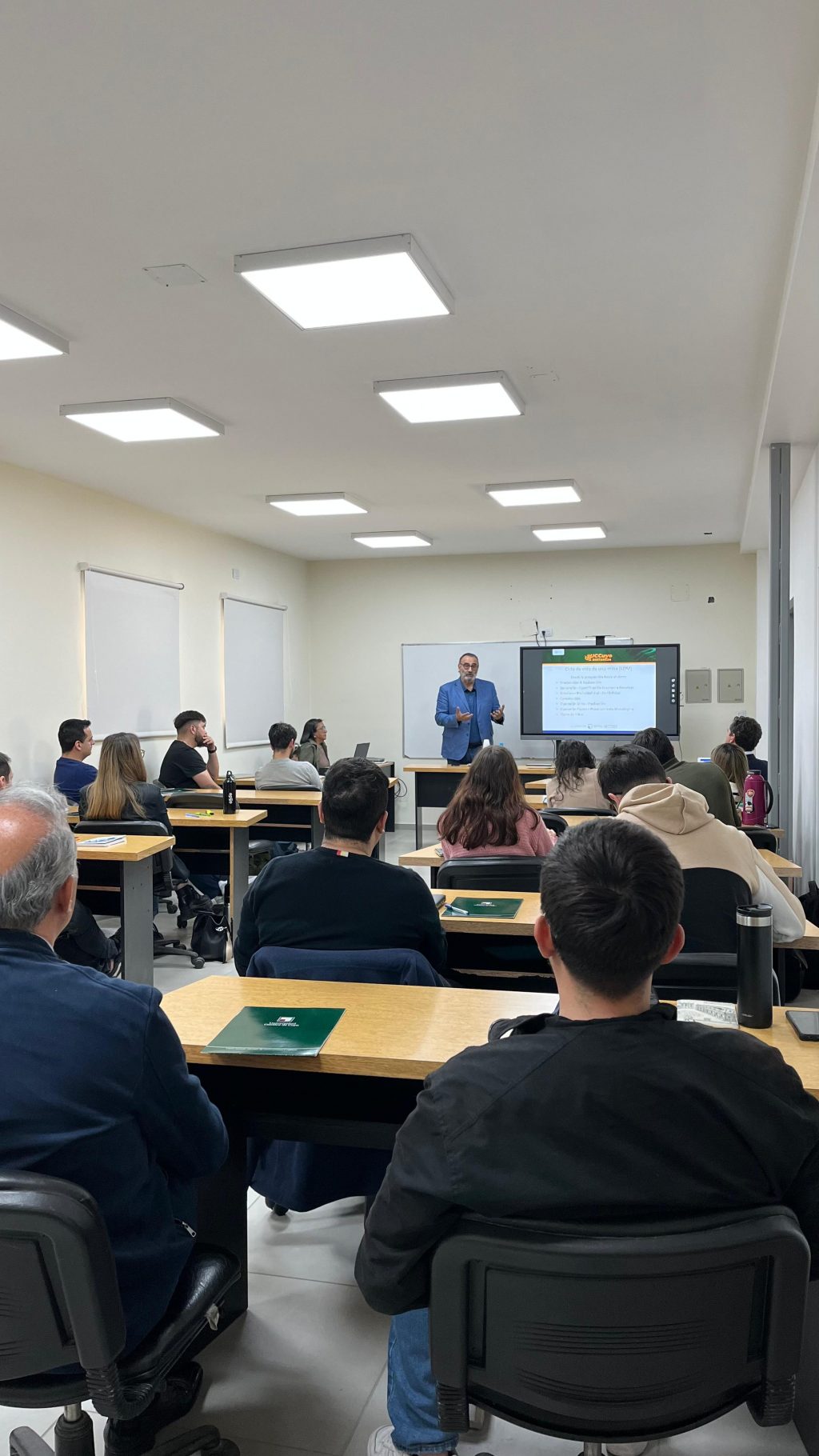 WhatsApp Image 2025-09-04 at 19.20.33 (1)